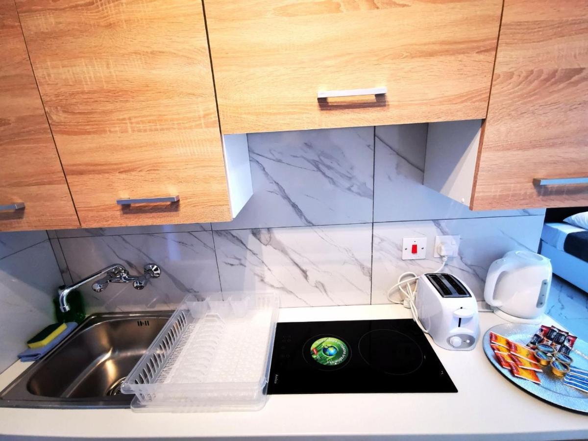 Eleana Apartments Ajía Nápa Eksteriør bilde